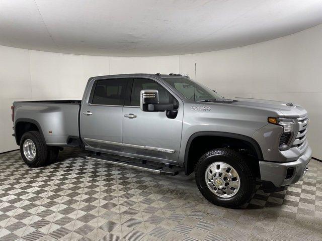 new 2025 Chevrolet Silverado 3500 car, priced at $88,990