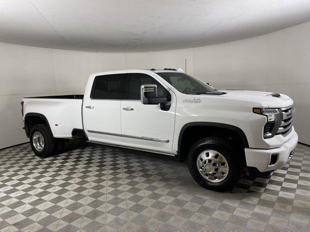 used 2024 Chevrolet Silverado 3500 car, priced at $82,000