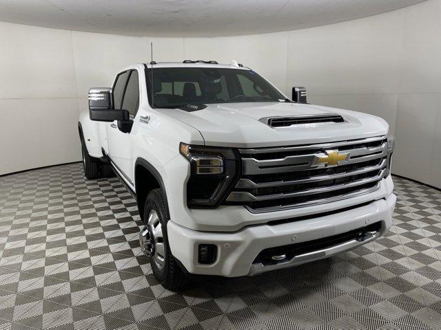 used 2024 Chevrolet Silverado 3500 car, priced at $82,000