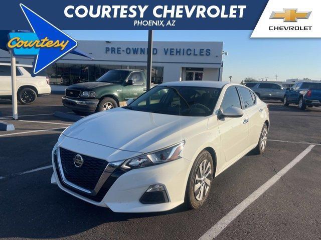 used 2019 Nissan Altima car, priced at $18,900