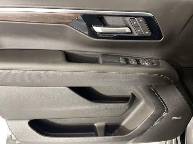 new 2025 Chevrolet Suburban car, priced at $81,129