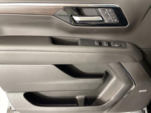 new 2025 Chevrolet Suburban car, priced at $78,069