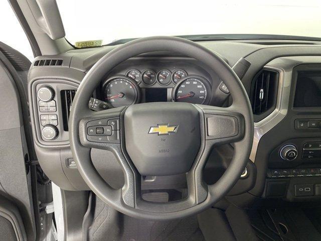 new 2024 Chevrolet Silverado 1500 car, priced at $45,999