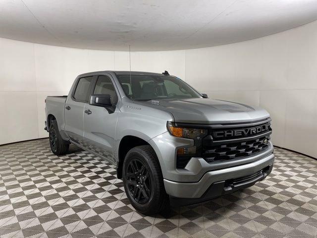 new 2025 Chevrolet Silverado 1500 car, priced at $38,640