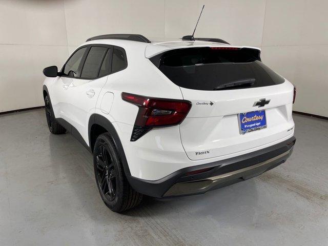 new 2026 Chevrolet Trax car, priced at $27,635