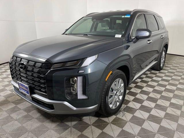 used 2024 Hyundai Palisade car, priced at $33,300