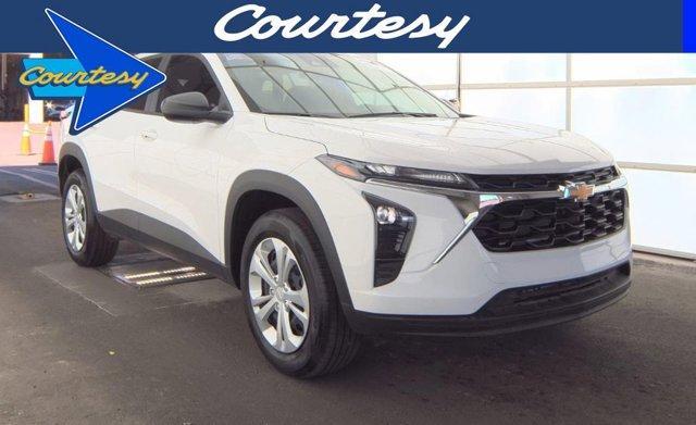 used 2025 Chevrolet Trax car, priced at $22,955