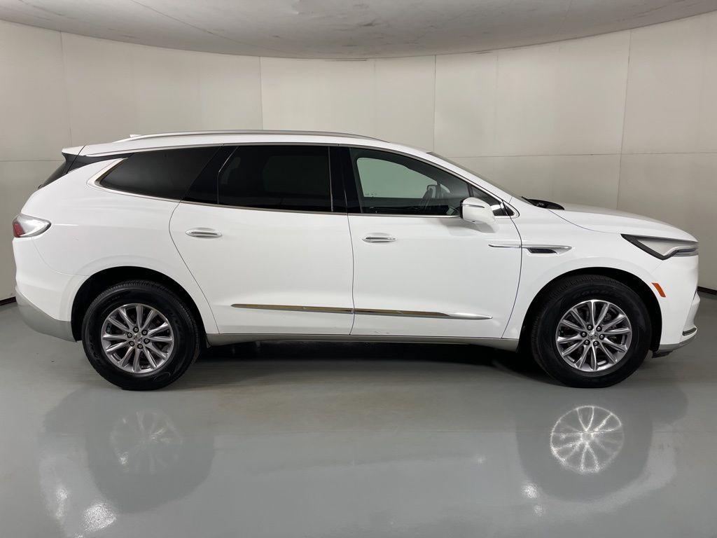 used 2024 Buick Enclave car, priced at $29,700