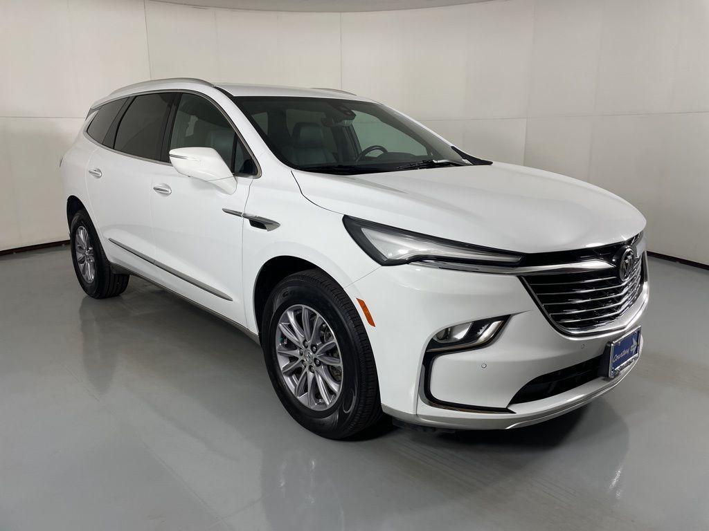 used 2024 Buick Enclave car, priced at $29,700