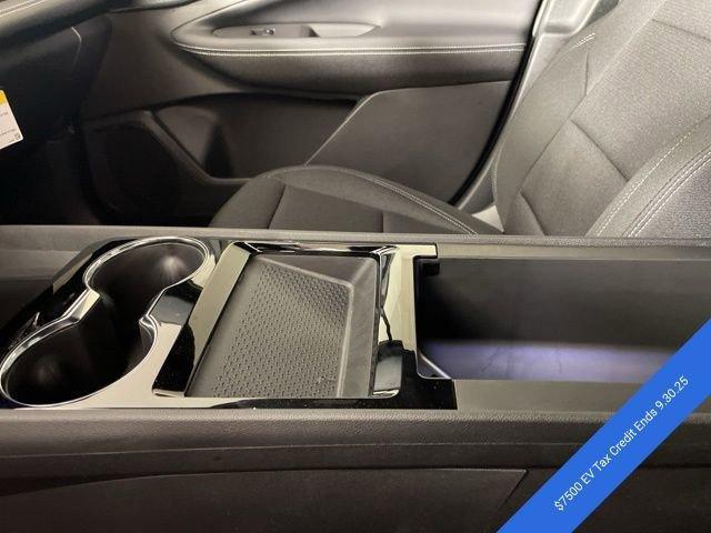 new 2025 Chevrolet Blazer EV car, priced at $39,965