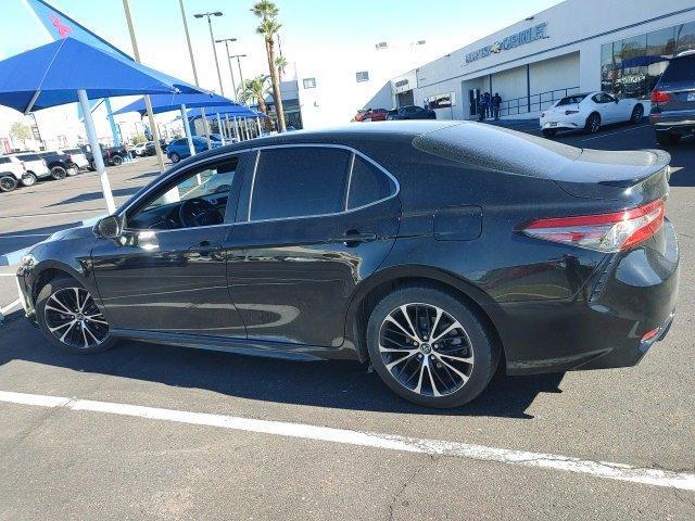 used 2018 Toyota Camry car, priced at $17,100