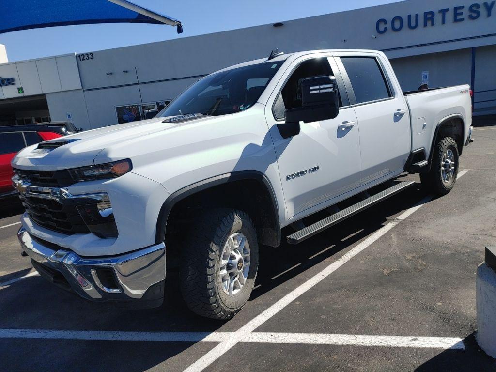 used 2024 Chevrolet Silverado 2500 car, priced at $49,000