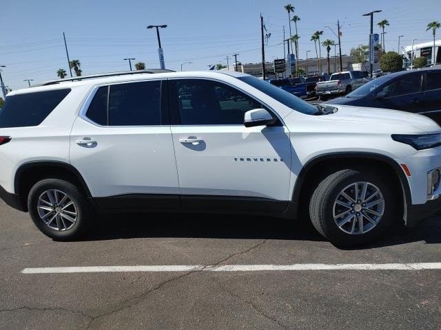 used 2023 Chevrolet Traverse car, priced at $30,800