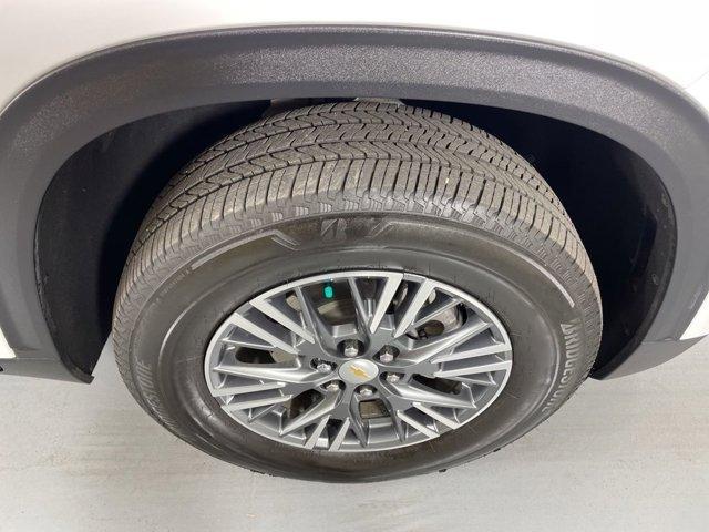 used 2024 Chevrolet Traverse car, priced at $41,300