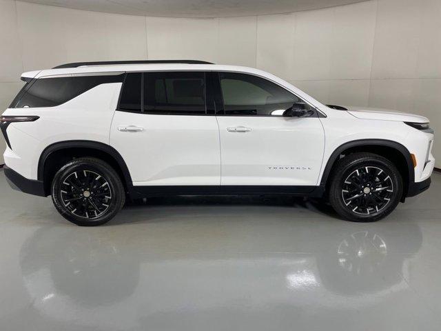new 2026 Chevrolet Traverse car, priced at $45,939