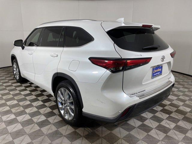 used 2023 Toyota Highlander car, priced at $36,000