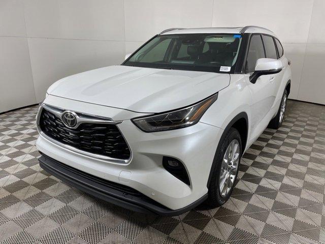 used 2023 Toyota Highlander car, priced at $36,000