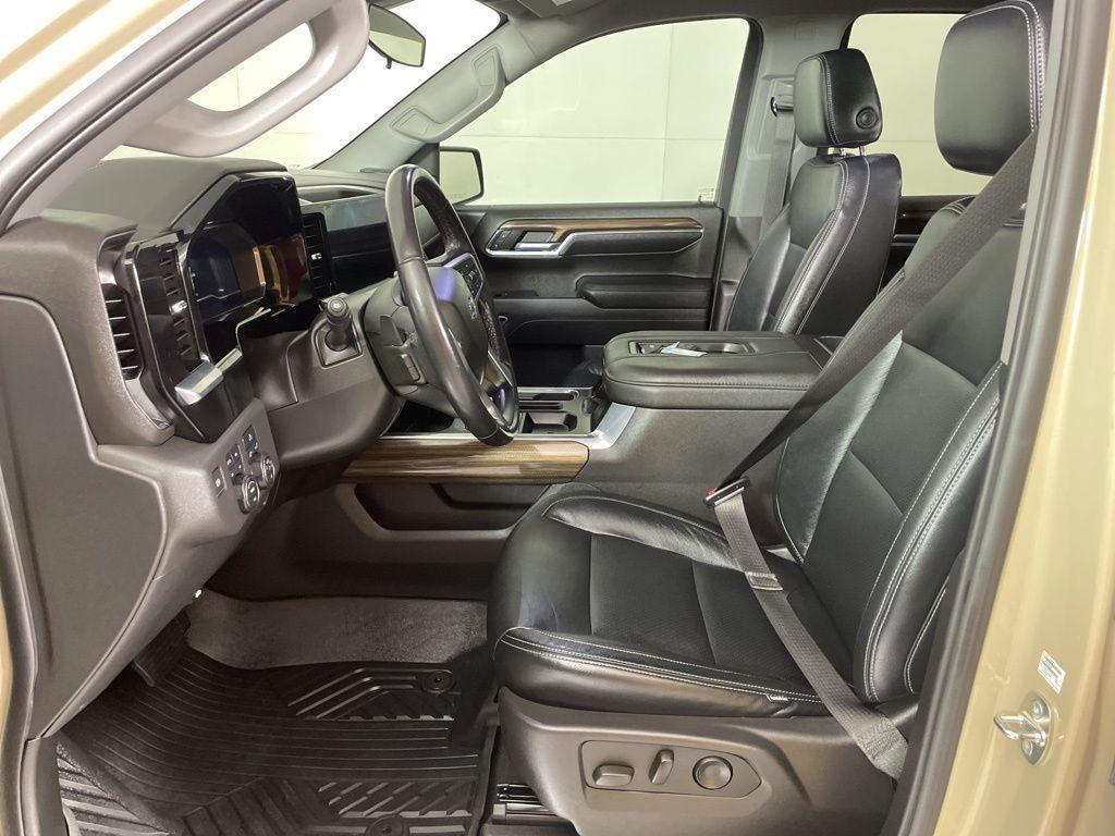 used 2022 Chevrolet Silverado 1500 car, priced at $46,800