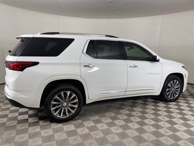 used 2023 Chevrolet Traverse car, priced at $44,400