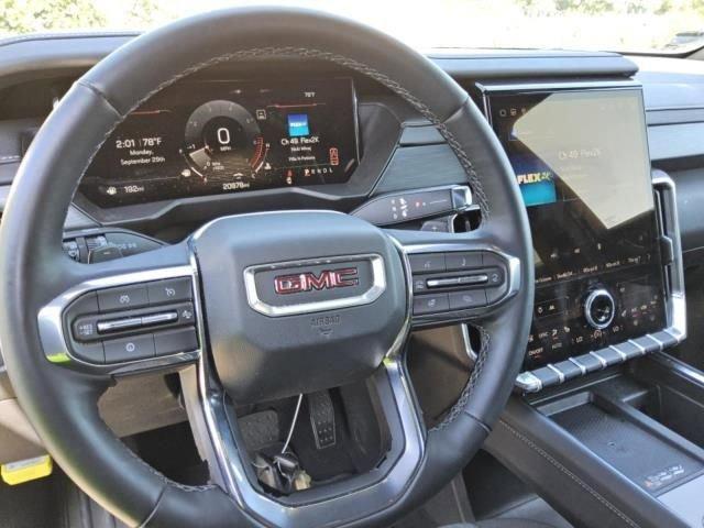 used 2025 GMC Acadia car, priced at $33,000