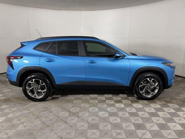 new 2025 Chevrolet Trax car, priced at $24,749