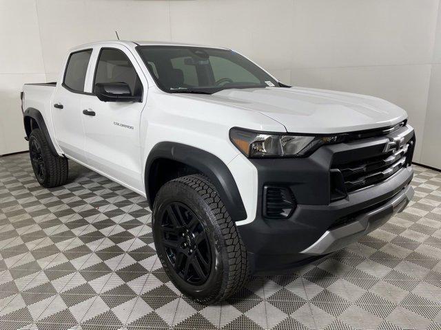 new 2024 Chevrolet Colorado car, priced at $39,940