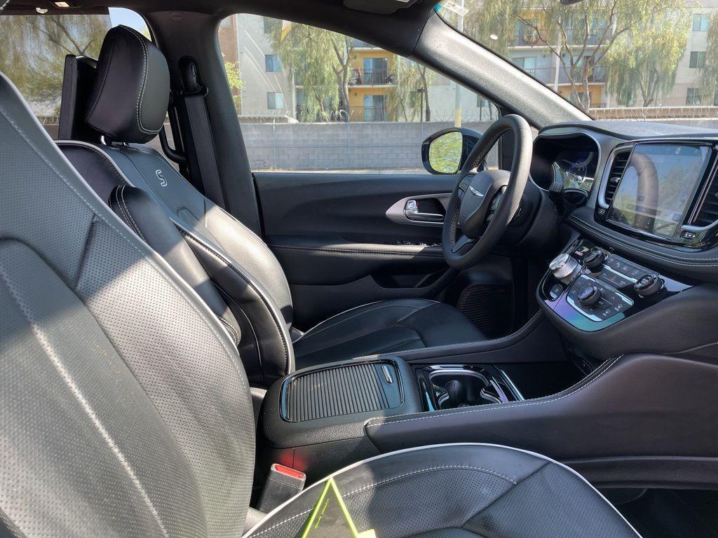used 2023 Chrysler Pacifica car, priced at $37,900