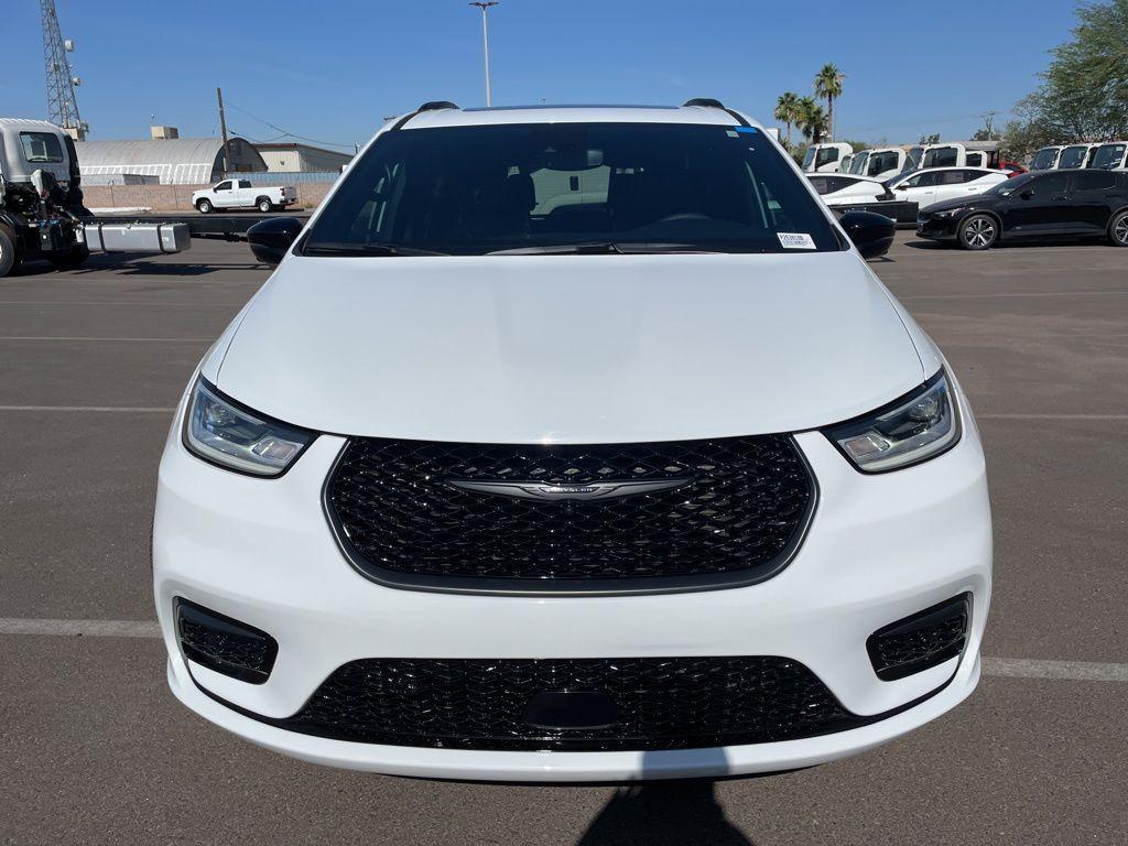 used 2023 Chrysler Pacifica car, priced at $37,900
