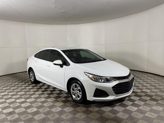 used 2019 Chevrolet Cruze car, priced at $9,999