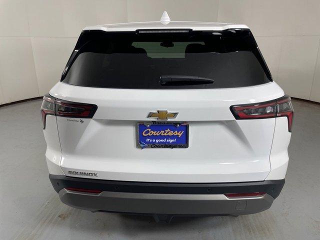 new 2026 Chevrolet Equinox car, priced at $27,059