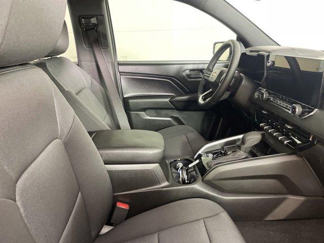 new 2026 Chevrolet Colorado car, priced at $31,135