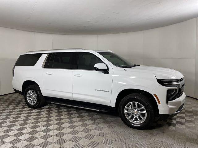 new 2025 Chevrolet Suburban car, priced at $66,495