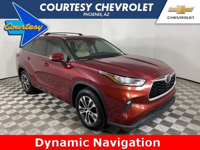 used 2020 Toyota Highlander car, priced at $33,500