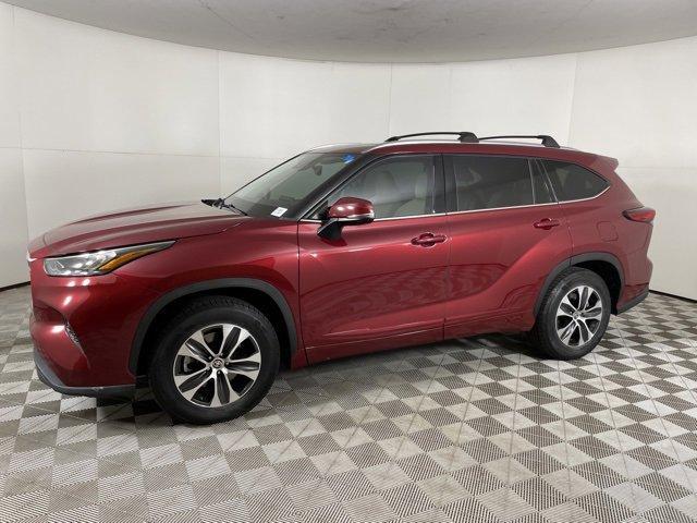 used 2020 Toyota Highlander car, priced at $33,500