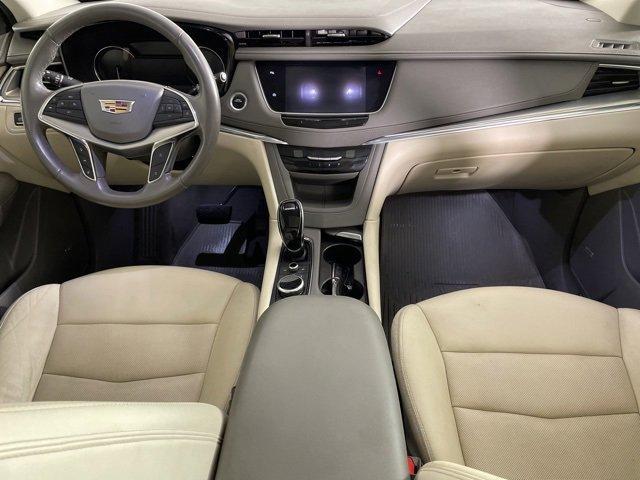 used 2020 Cadillac XT5 car, priced at $25,900