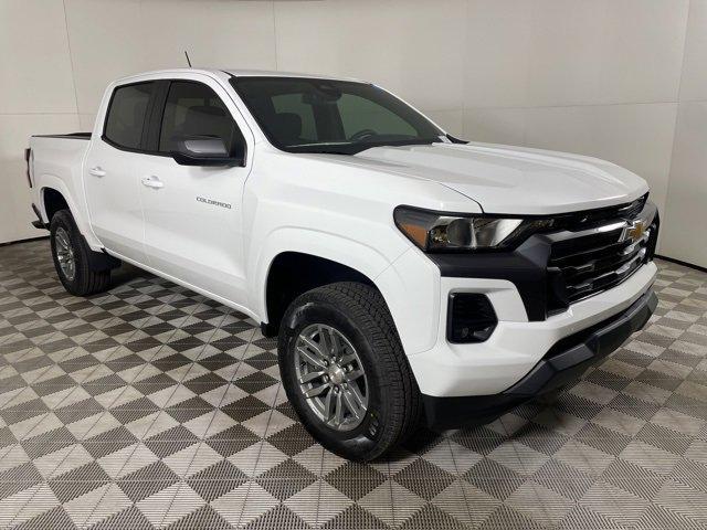 new 2024 Chevrolet Colorado car, priced at $31,390