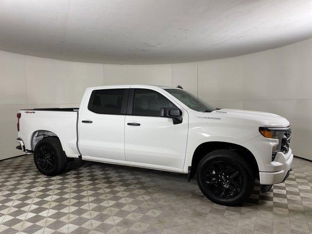 new 2025 Chevrolet Silverado 1500 car, priced at $43,610