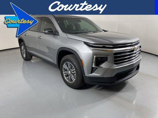new 2025 Chevrolet Traverse car, priced at $43,028