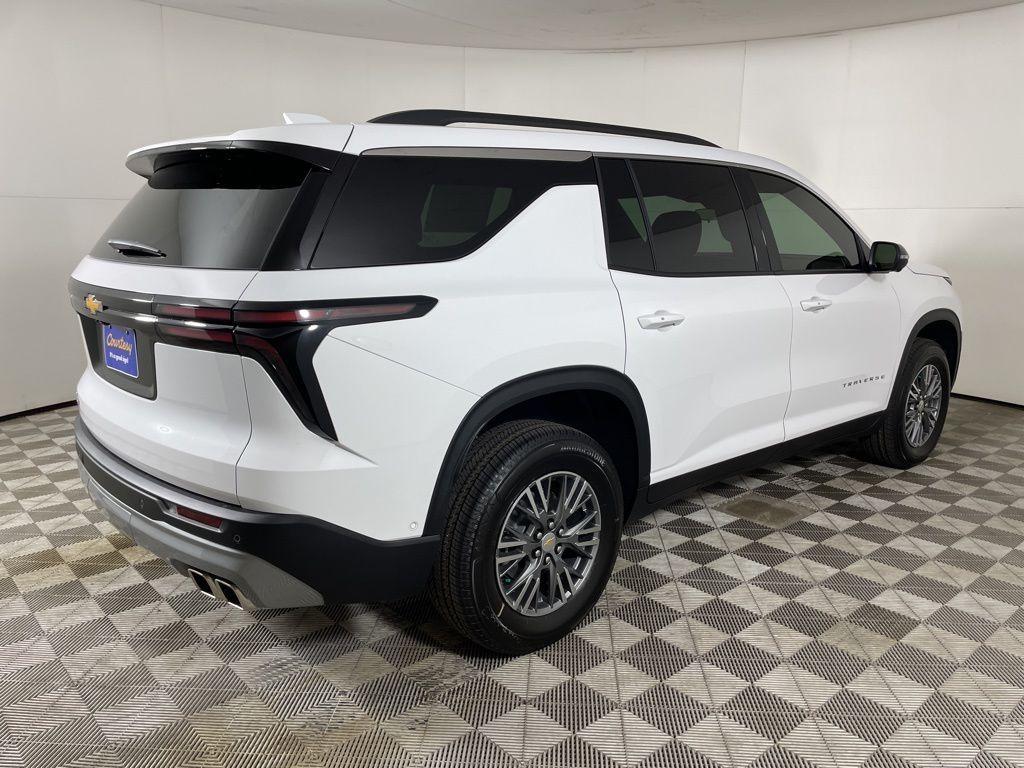 new 2025 Chevrolet Traverse car, priced at $45,642