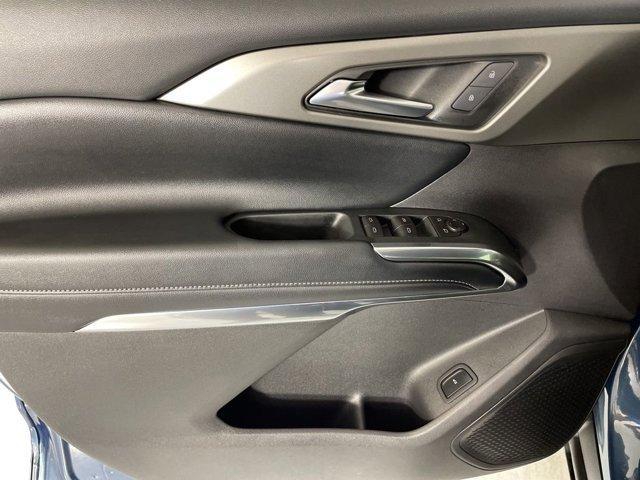 new 2025 Chevrolet Traverse car, priced at $41,947