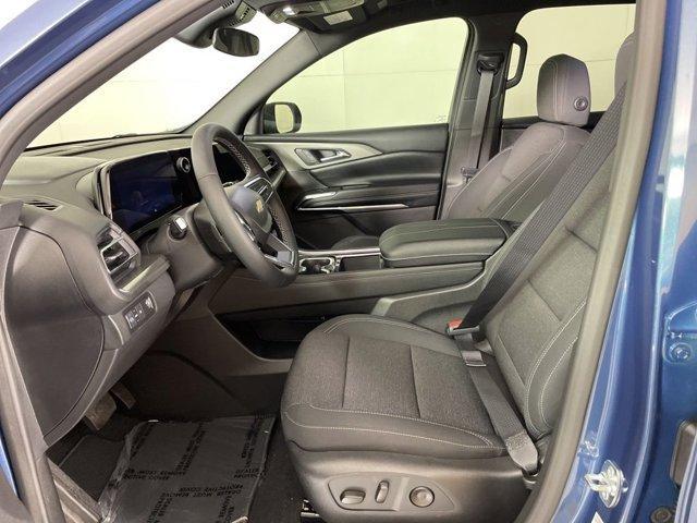 new 2025 Chevrolet Traverse car, priced at $41,947