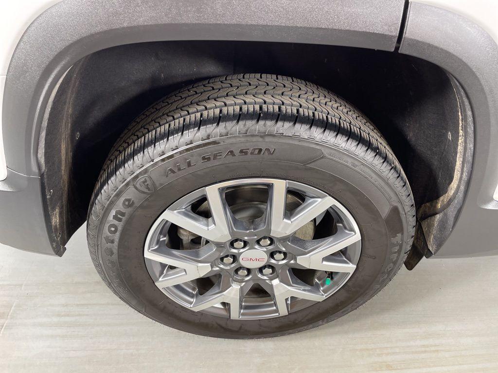 used 2023 GMC Acadia car, priced at $25,400
