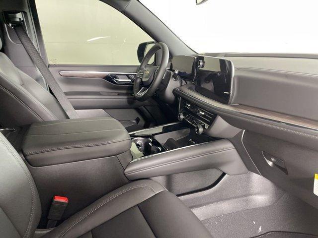 new 2025 Chevrolet Suburban car, priced at $71,939