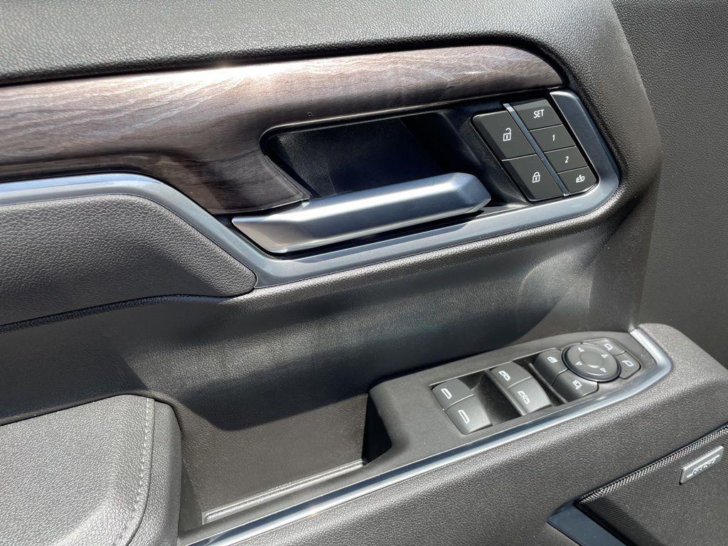 new 2025 Chevrolet Silverado 1500 car, priced at $59,275