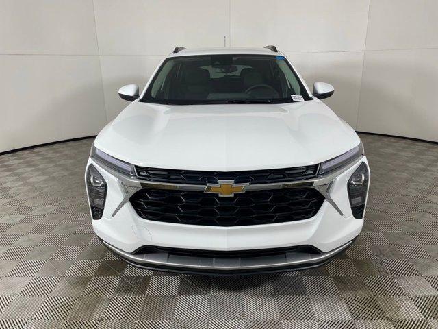 new 2025 Chevrolet Trax car, priced at $24,370