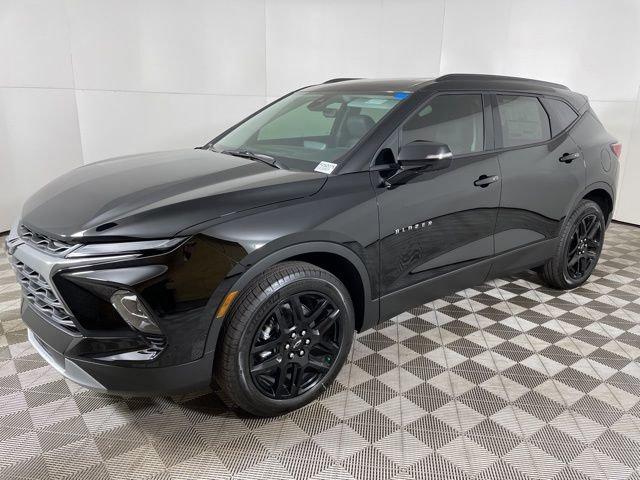 new 2025 Chevrolet Blazer car, priced at $40,130