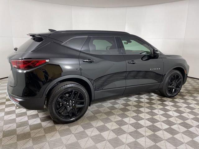 new 2025 Chevrolet Blazer car, priced at $40,130