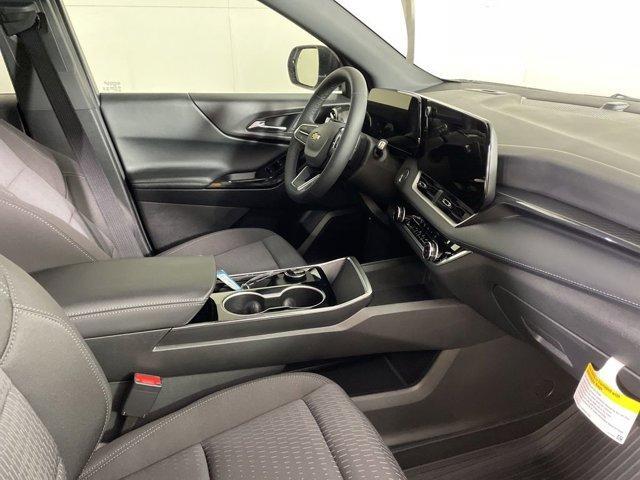 new 2026 Chevrolet Equinox car, priced at $28,025