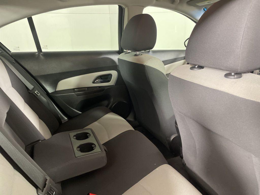 used 2014 Chevrolet Cruze car, priced at $7,200
