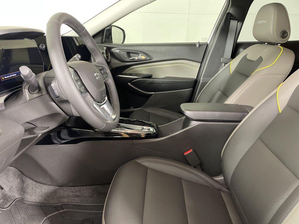used 2025 Chevrolet Trax car, priced at $26,000